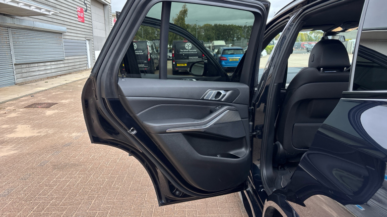 BMW X5 xDrive30d M Sport 5dr Auto Diesel Estate